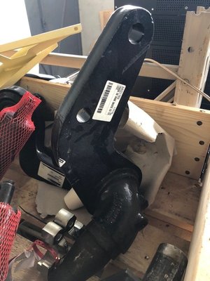 NEW HOLLAND - FUSEES - FUSEE DE ROUE DROITE CS CS CSX