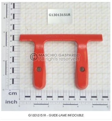 RECOLTE BROYAGE - FAUCHEUSE - GUIDE DE LAME INF DOUBLE